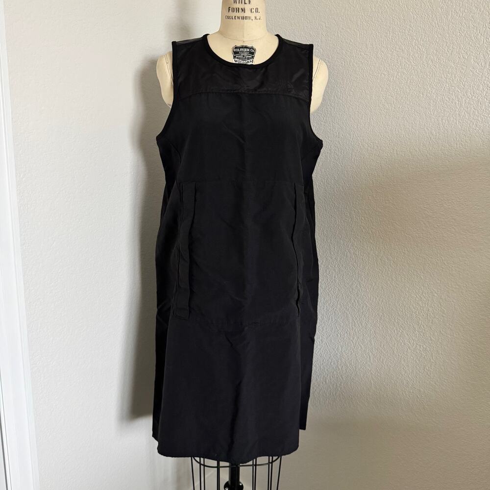 North Face | Black Class V Hike Dress Size M